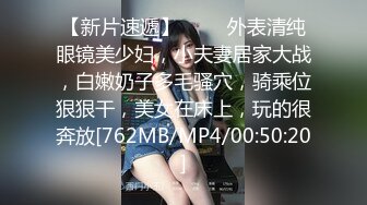 熟女阿姨 在家吃鸡啪啪 被大鸡吧无套爆菊花 骚逼菊花轮着操 最后内射老菊花