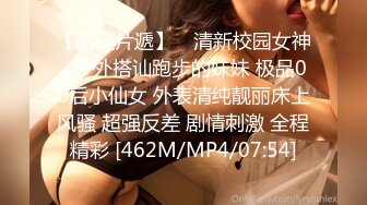 老婆玩露越来越大胆了有没有让老婆尾随的