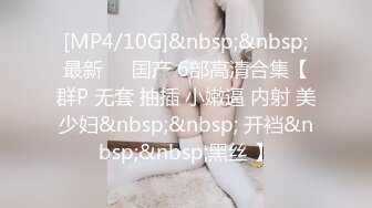 韵味美少妇，卧室自慰大秀，v近景特写露脸掰穴自慰，大白屁股道具摩擦淫水很多