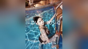 我最喜欢的日韩情侣自拍第7弹 极品美女AVBJ 在浴室里面直播 有纹身，但美是真的美！