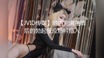 猥琐眼镜摄影大咖KK哥SM工作室各种道具调教性虐野模斐斐淫叫的像只小猫玩够了老规矩吃屌打炮一条龙