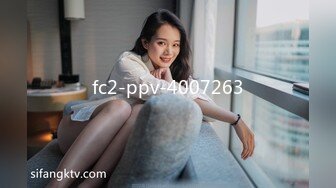 [MP4/585M]3/20最新 少女带闺蜜约两大哥4P大战床边撅屁股挨揍肉棒啪啪VIP1196