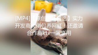 高颜值御姐美女主播直播 和狼友唠嗑 时不时给狼友看看奶子和小穴 很是诱人!